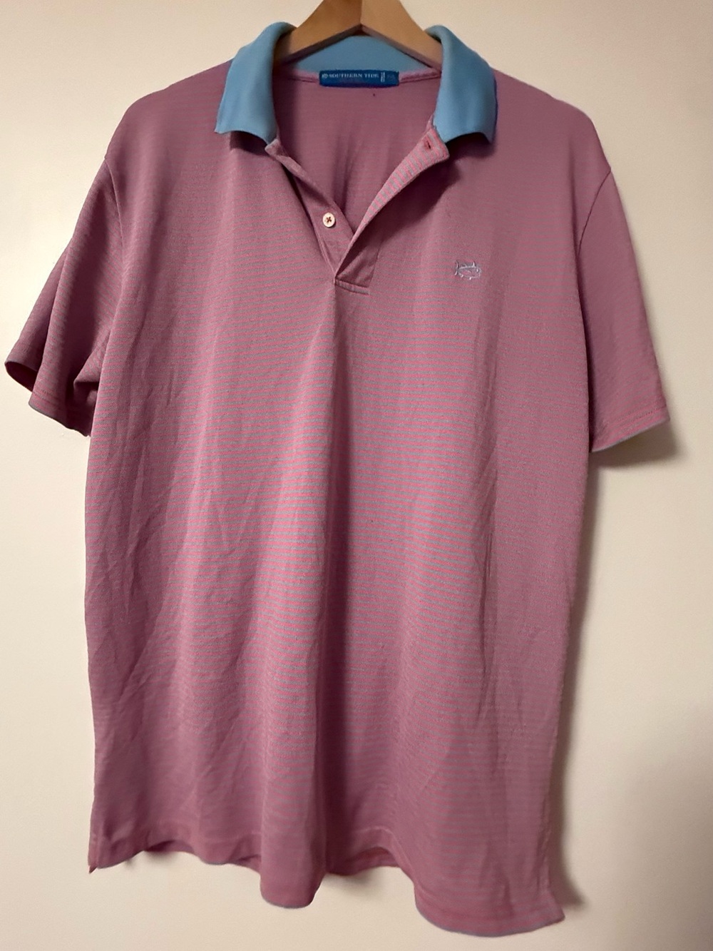 Southern Tide Men's Rose Polo with Light Blue Collar